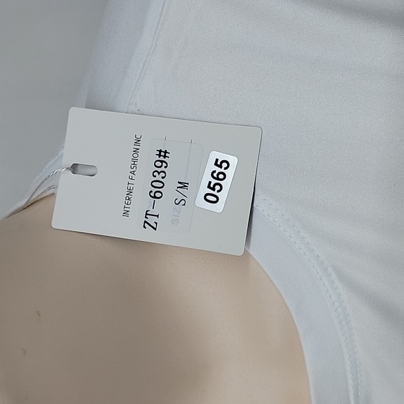 INTERNET FASHION SHORT SLEEVE TEE. - Picture 3 of 5